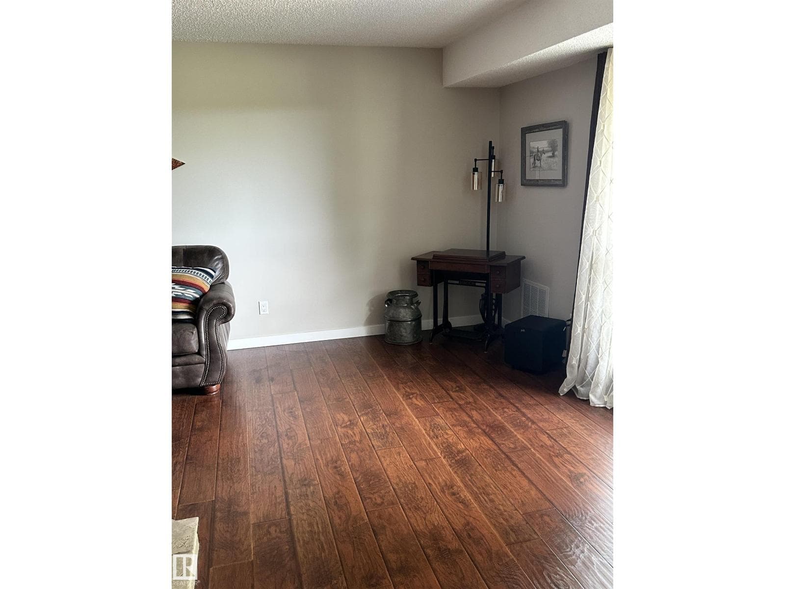#152 70 WOODLANDS RD — photo 3
