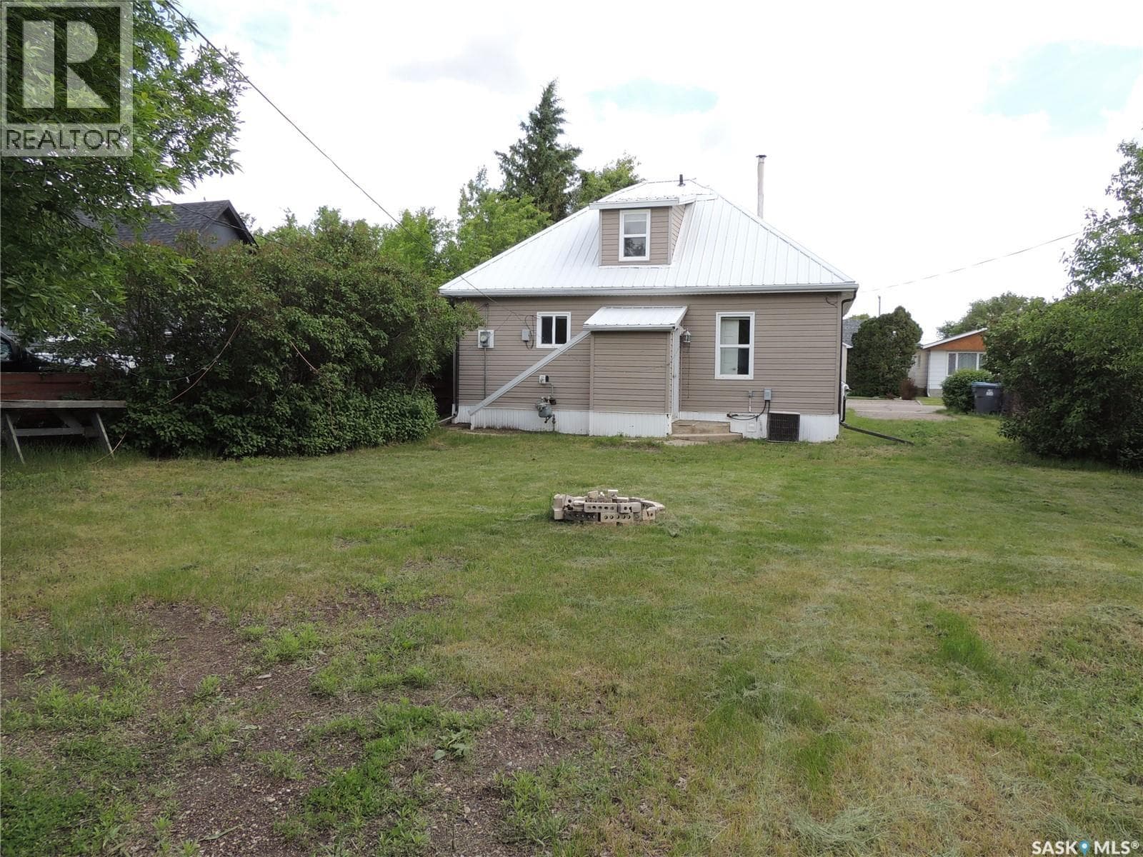 630 3rd STREET — photo 2