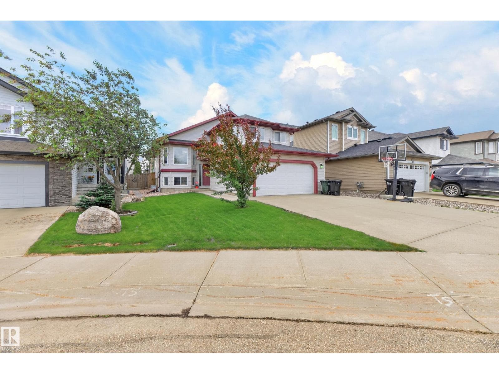 452 FOXTAIL CO — photo 2