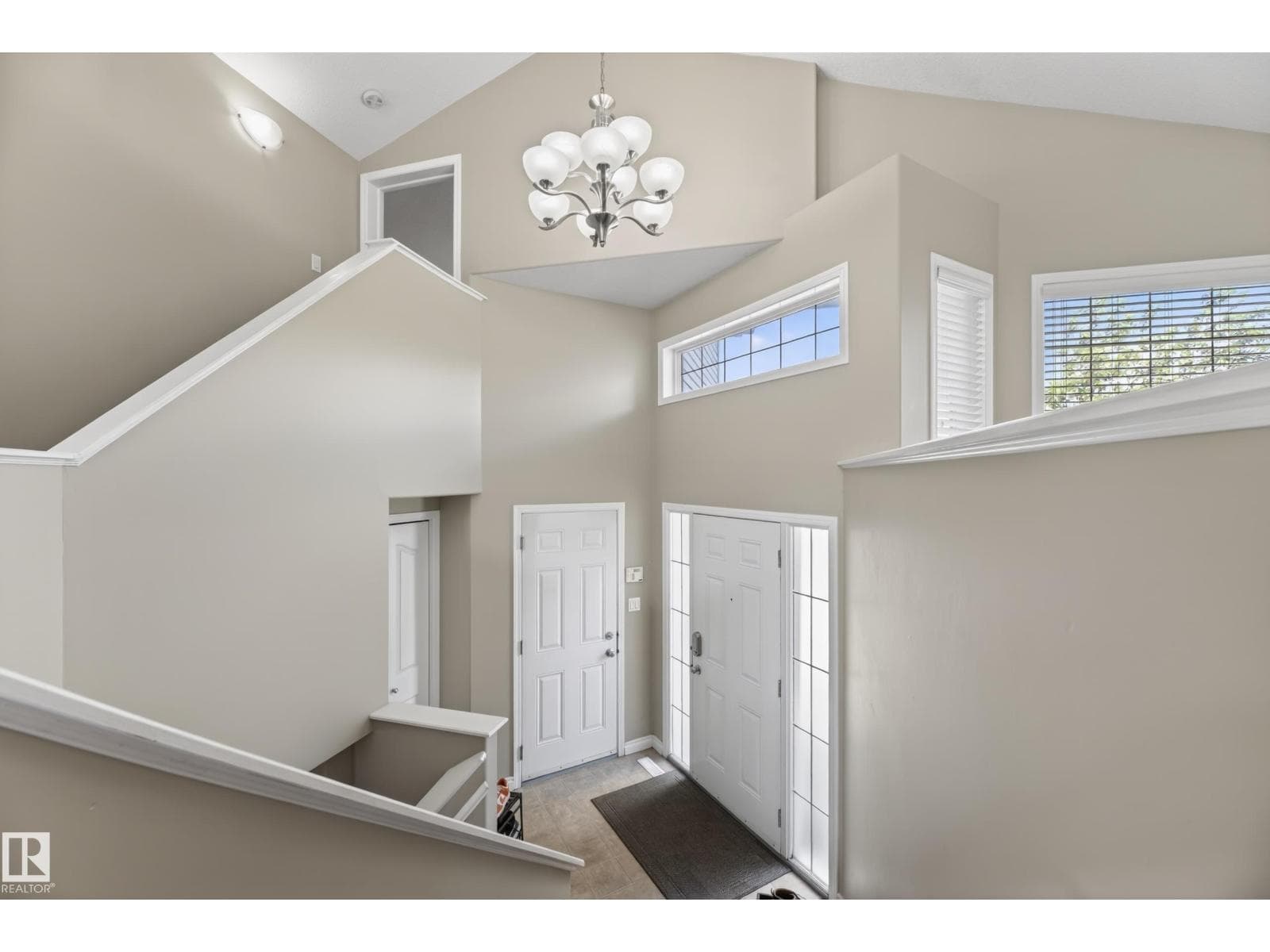 452 FOXTAIL CO — photo 4