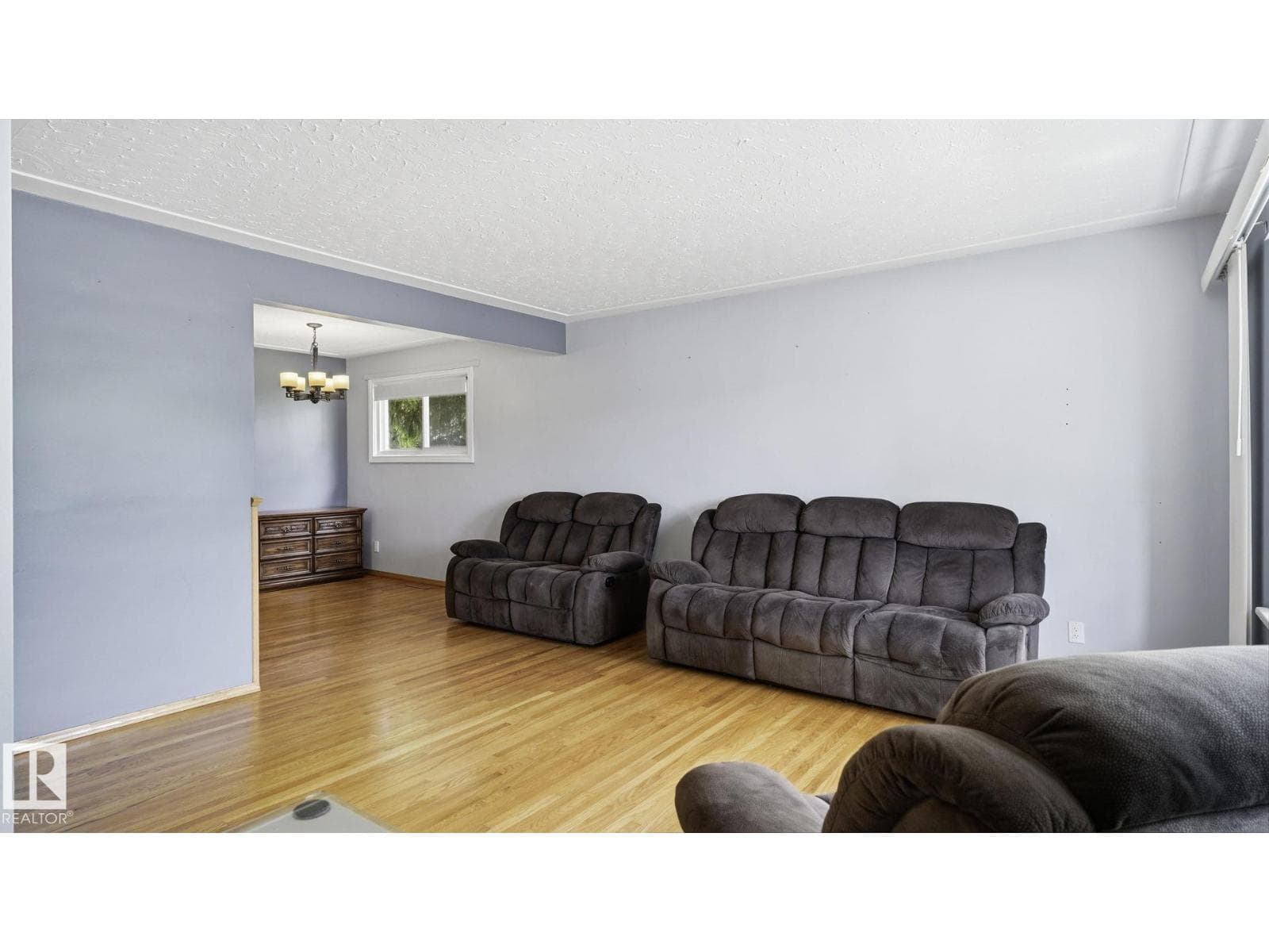 13008 105 ST NW NW — photo 5
