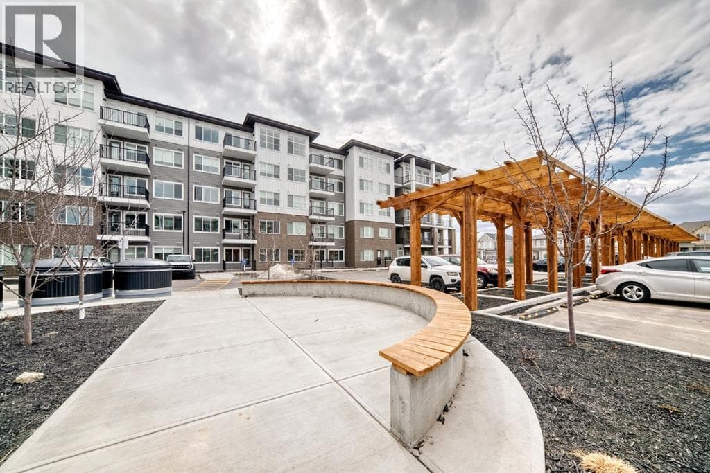 1118, 44 Skyview Parkway