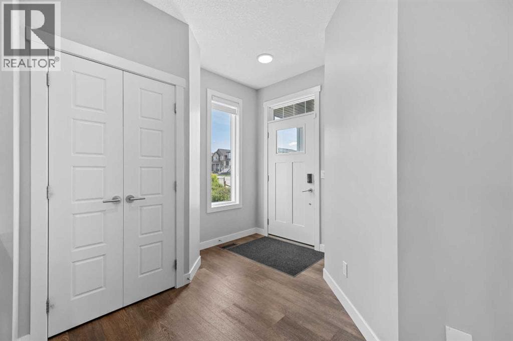 142 Sandstone Drive — photo 3