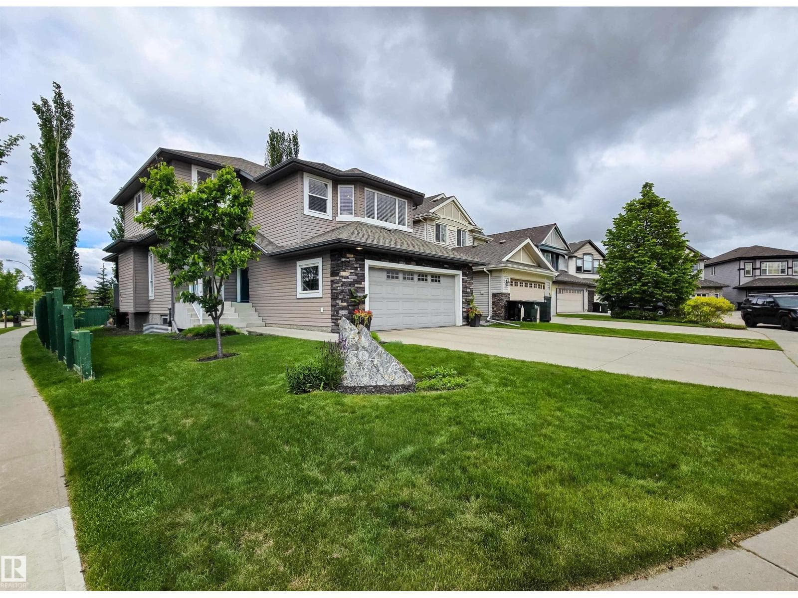 504 CRANDELL CT