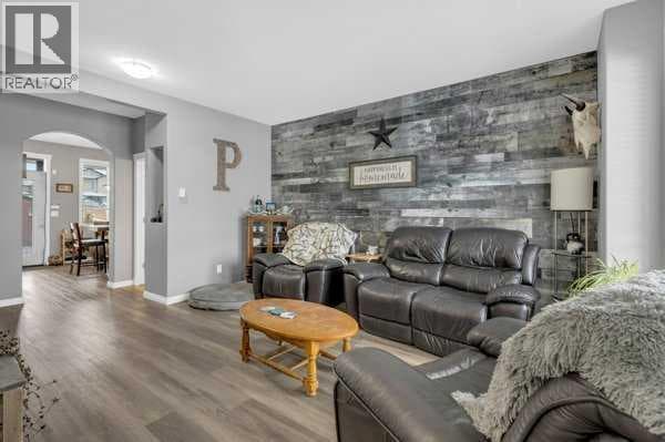 124 Kendrew Drive — photo 5