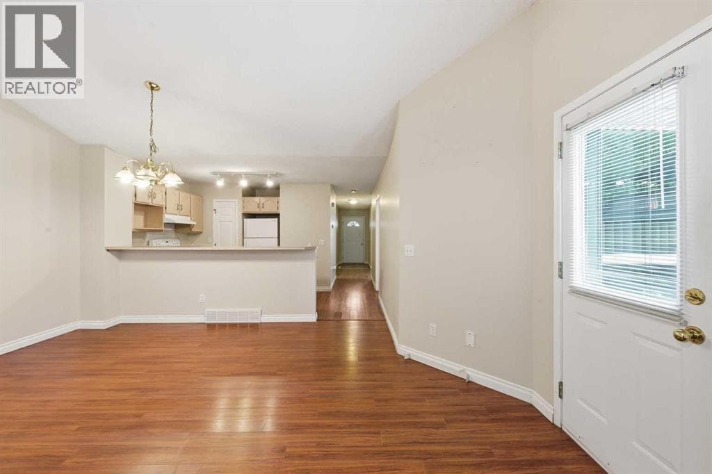 25 Tararidge Circle NE — photo 4