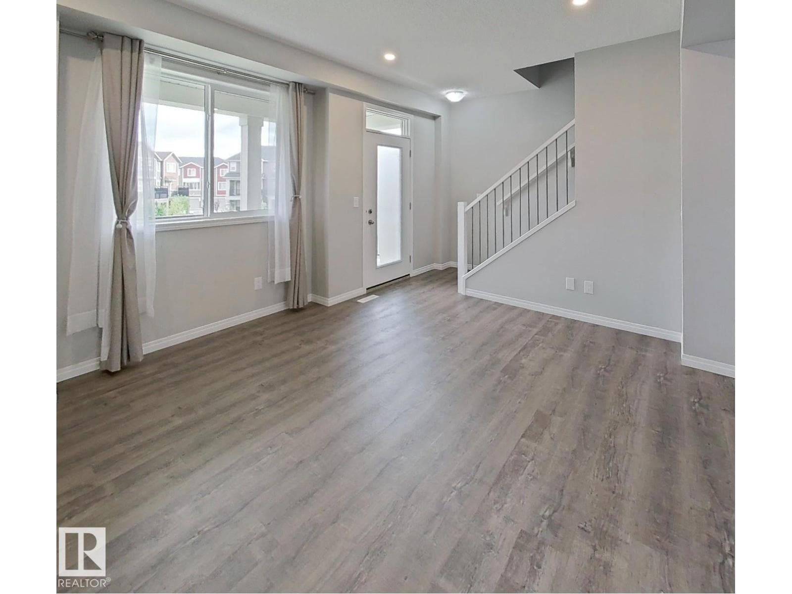 #54 2072 Wonnacott WY SW — photo 4