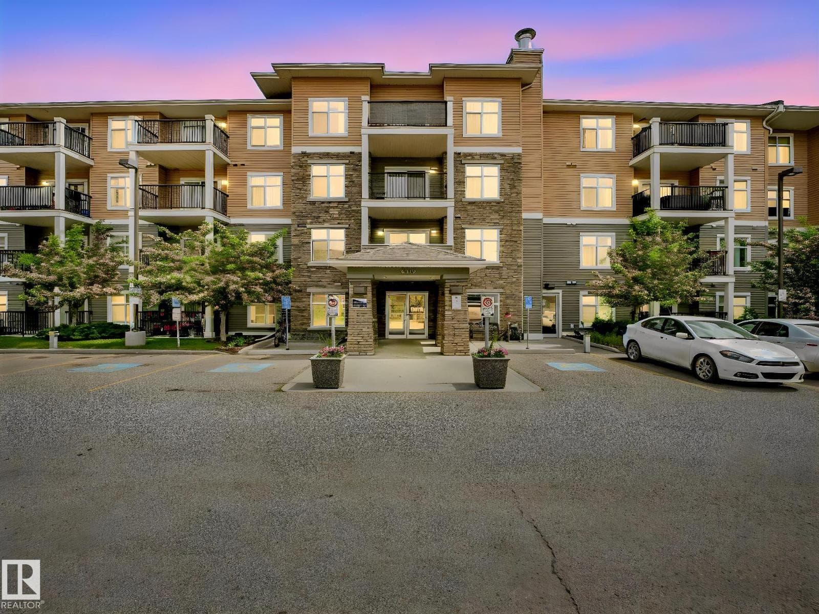 #117 6070 SCHONSEE WY NW