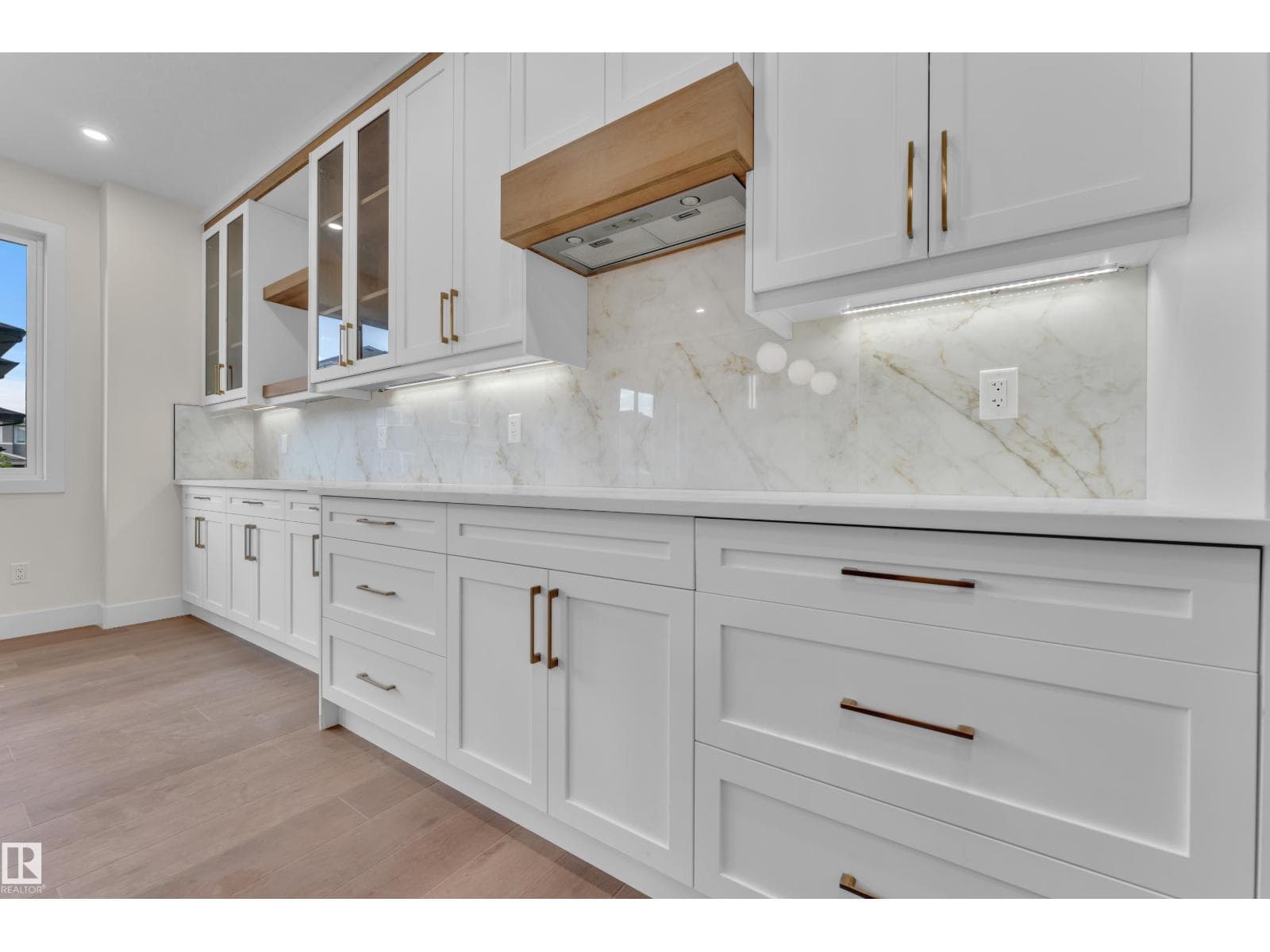 3602 44 AV — photo 3