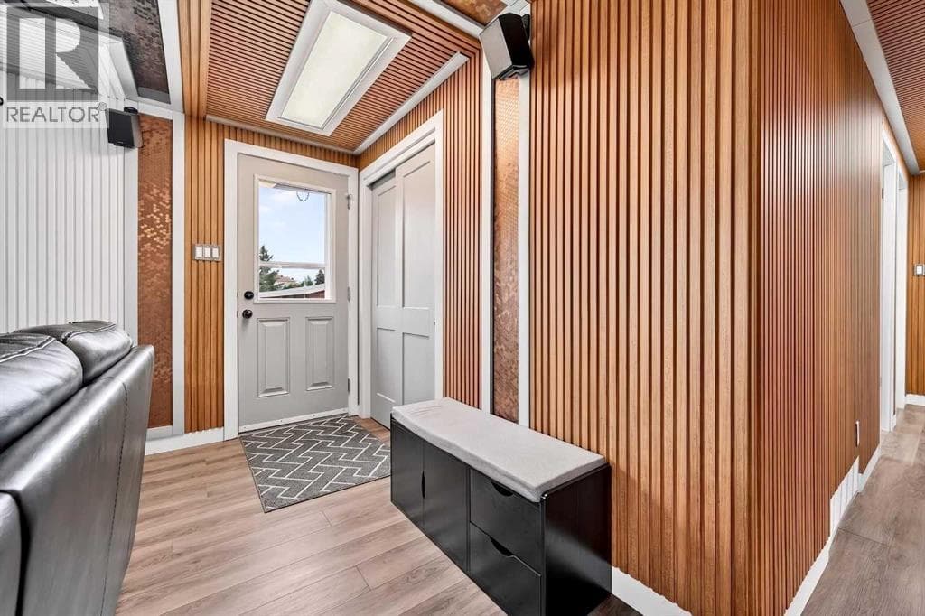 102 Southridge Place — photo 2