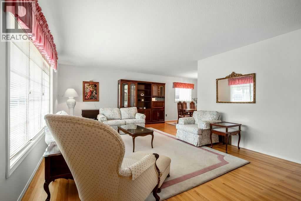 1112 Lake Sylvan Place SE — photo 4