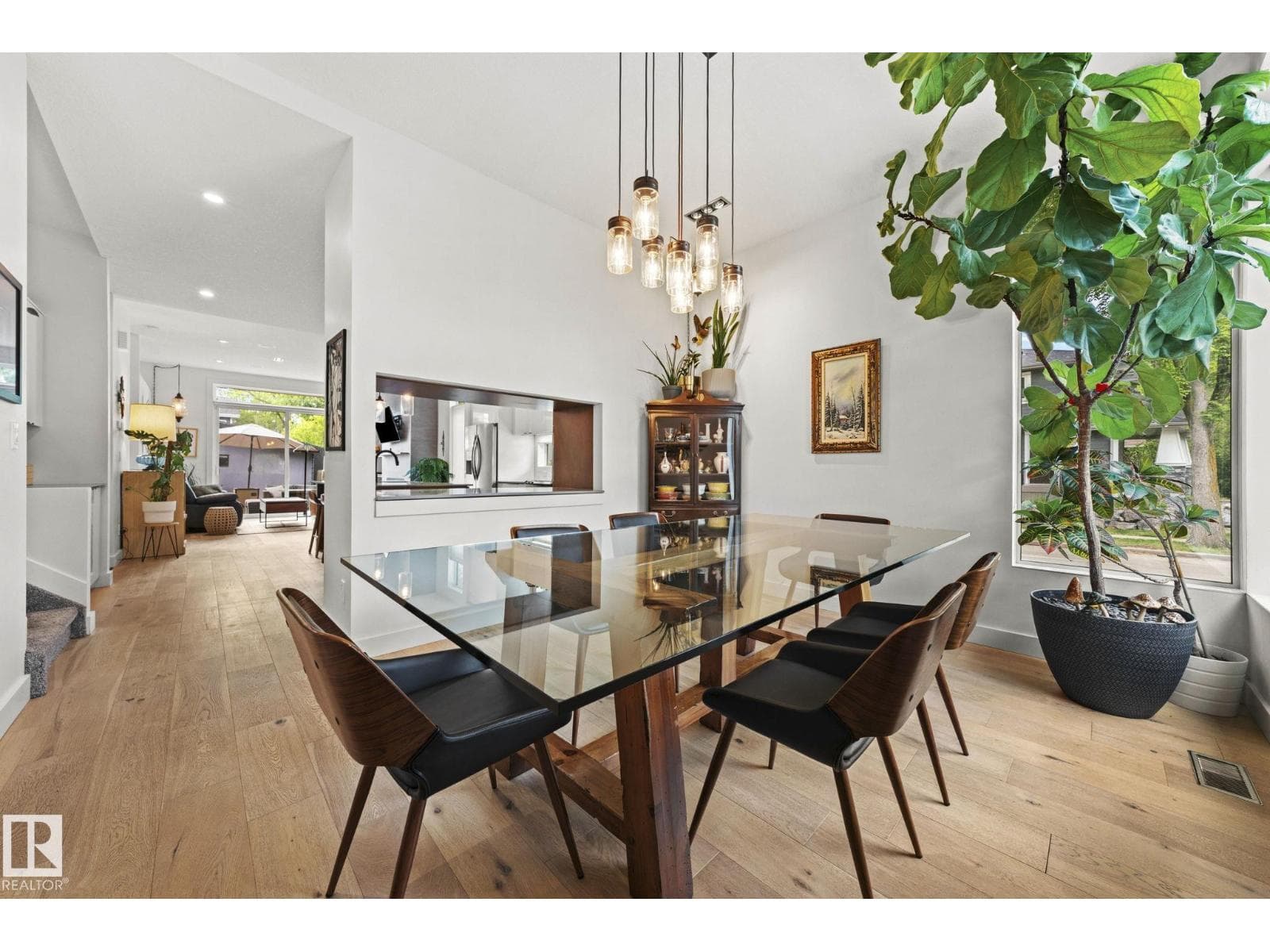 14379 92A AV NW — photo 3