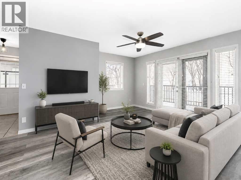 172 Simcoe Place SW — photo 4