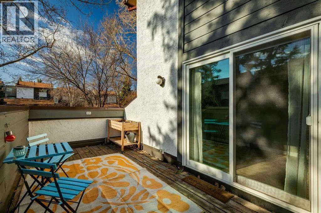 1002, 2520 Palliser Drive SW — photo 4