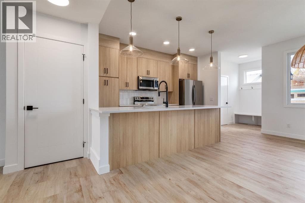 764 Sora Boulevard SE — photo 4