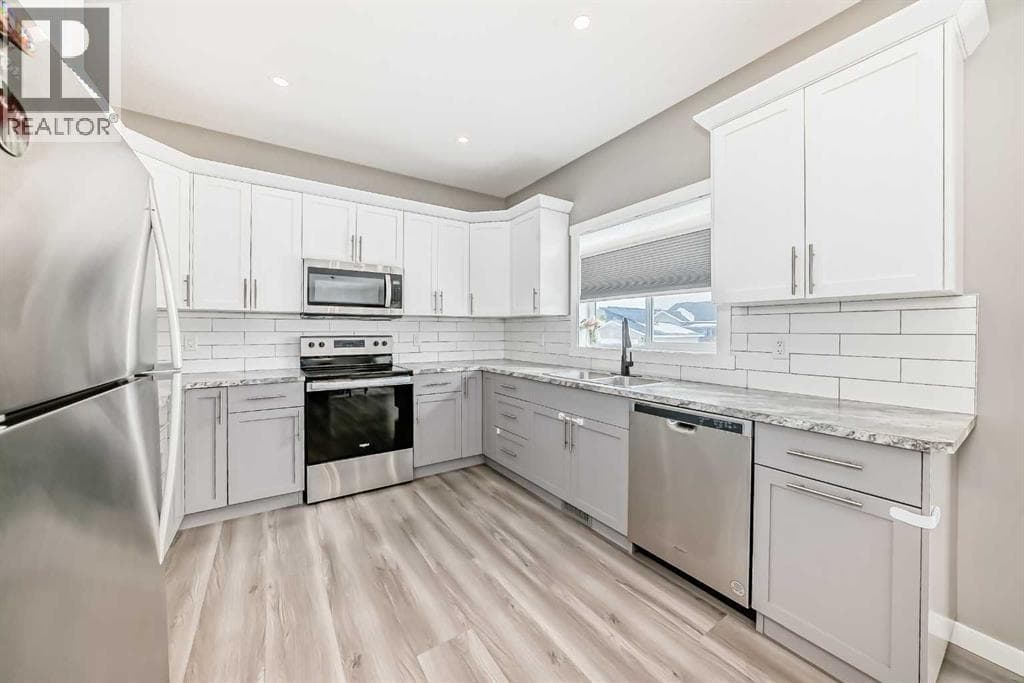99 Livingston Close — photo 4