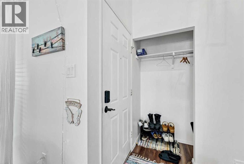 65 South Ridge Crescent SW — photo 5