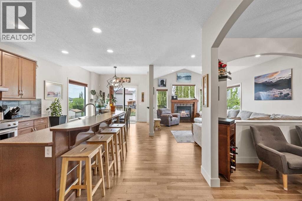 41 Drake Landing Crescent — photo 5