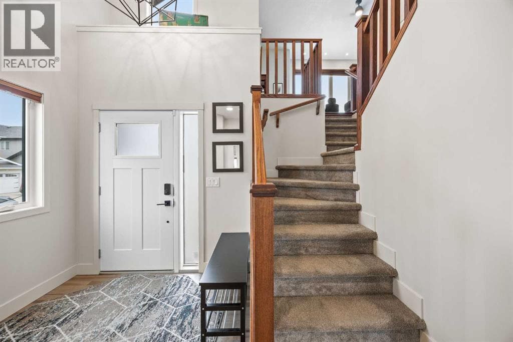 41 Drake Landing Crescent — photo 3