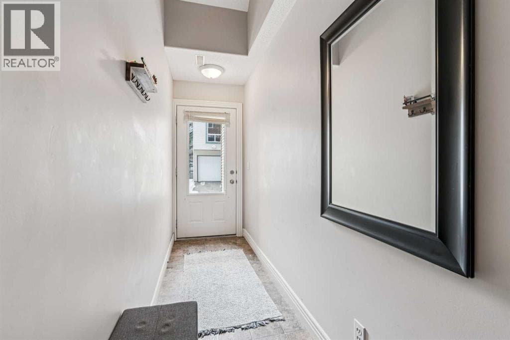 324 Bridlewood Lane SW — photo 3