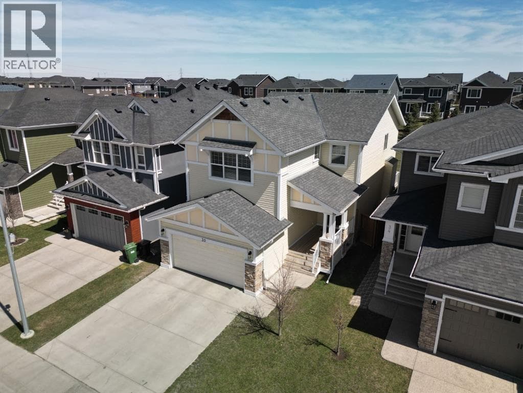 30 Redstone Parade NE — photo 4