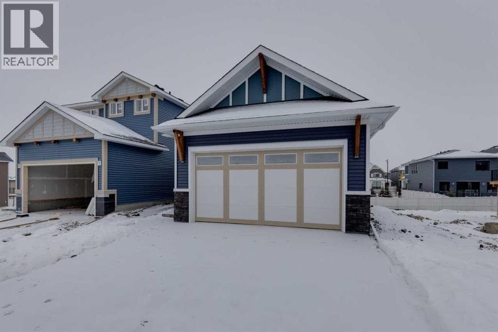 1402 Bayview Crescent SW — photo 3