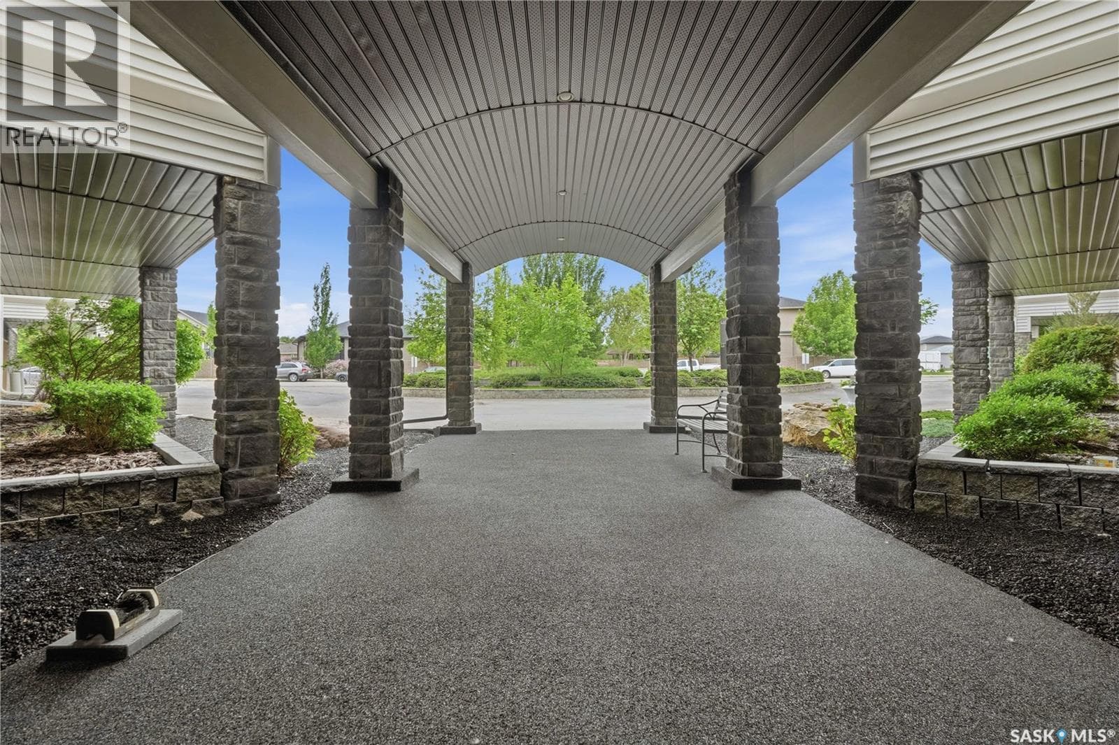 #203 2100 ARENS ROAD — photo 3
