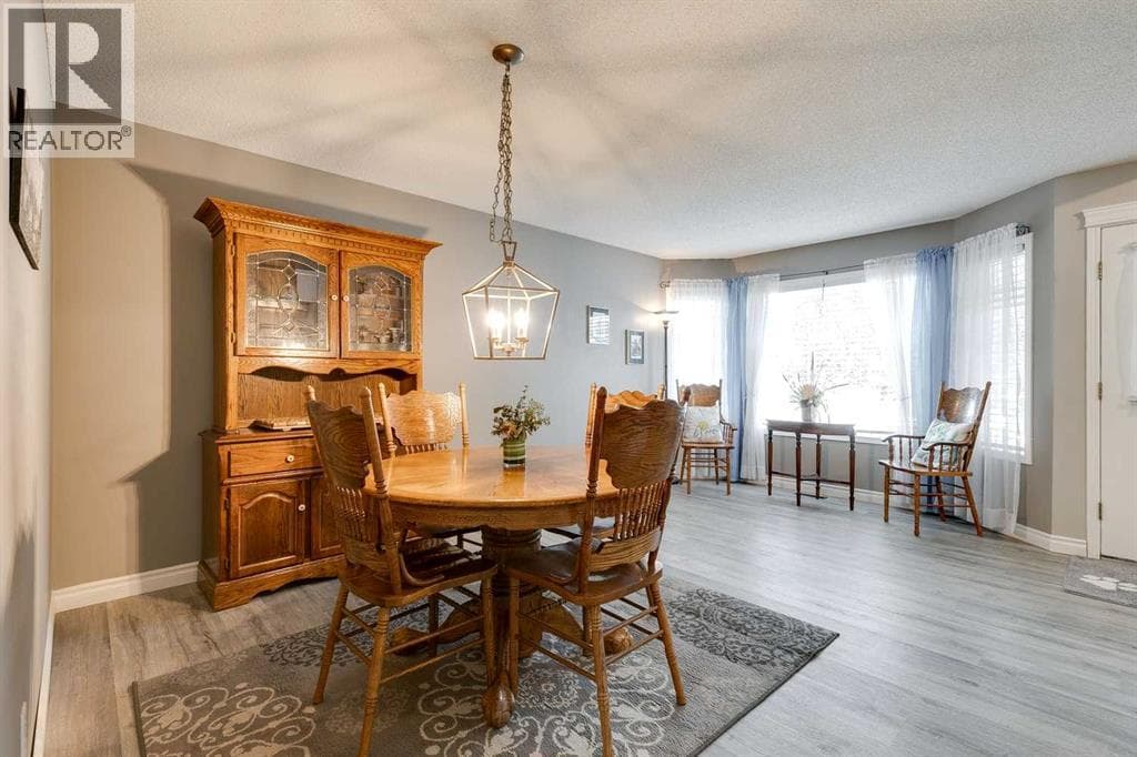 274 Mt Assiniboine Place SE — photo 5