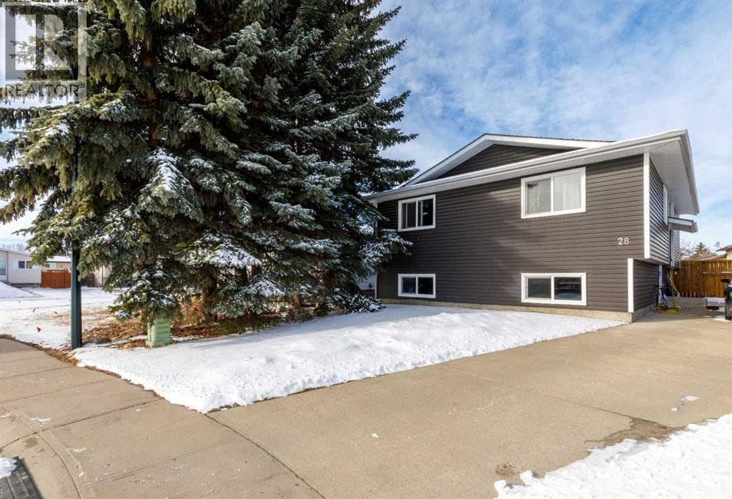 28 Goard Close — photo 2