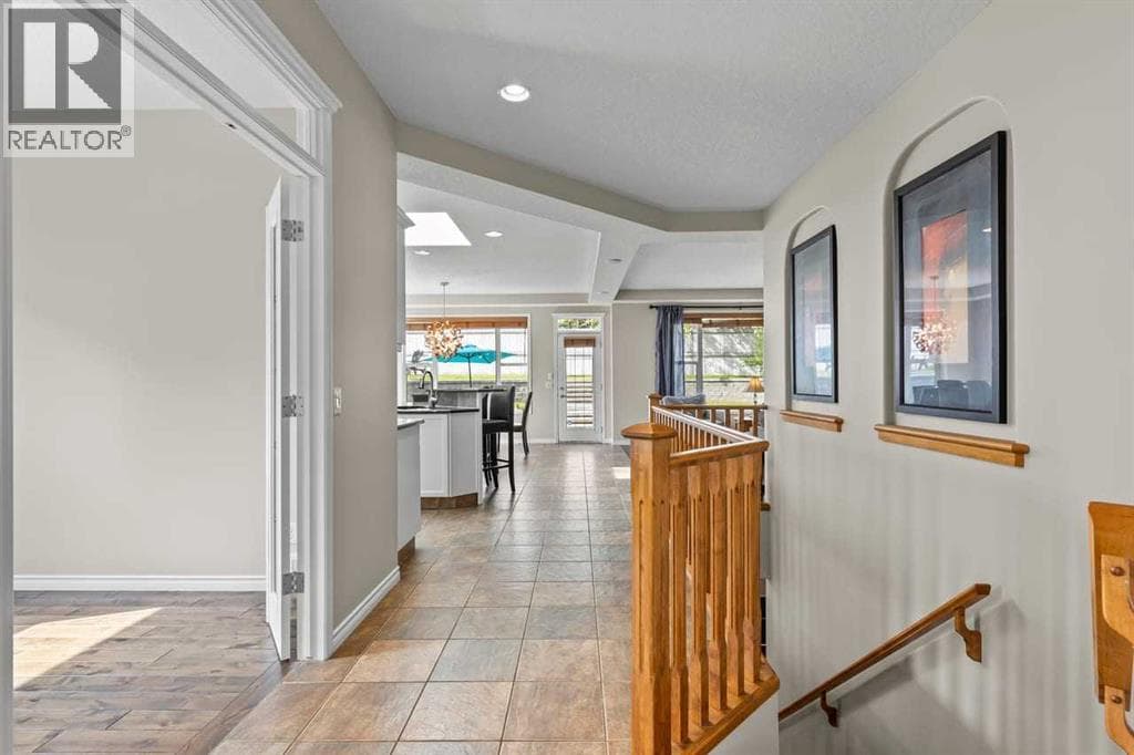 25 Panamount Green NW — photo 3