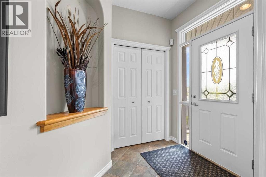 25 Panamount Green NW — photo 2