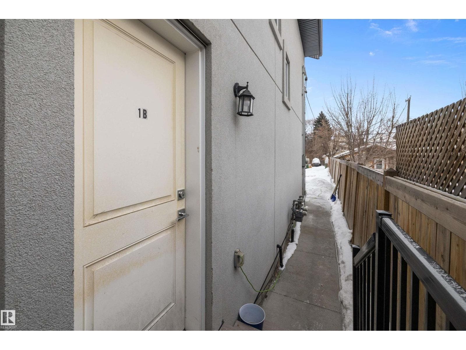 7419 106 ST NW — photo 2