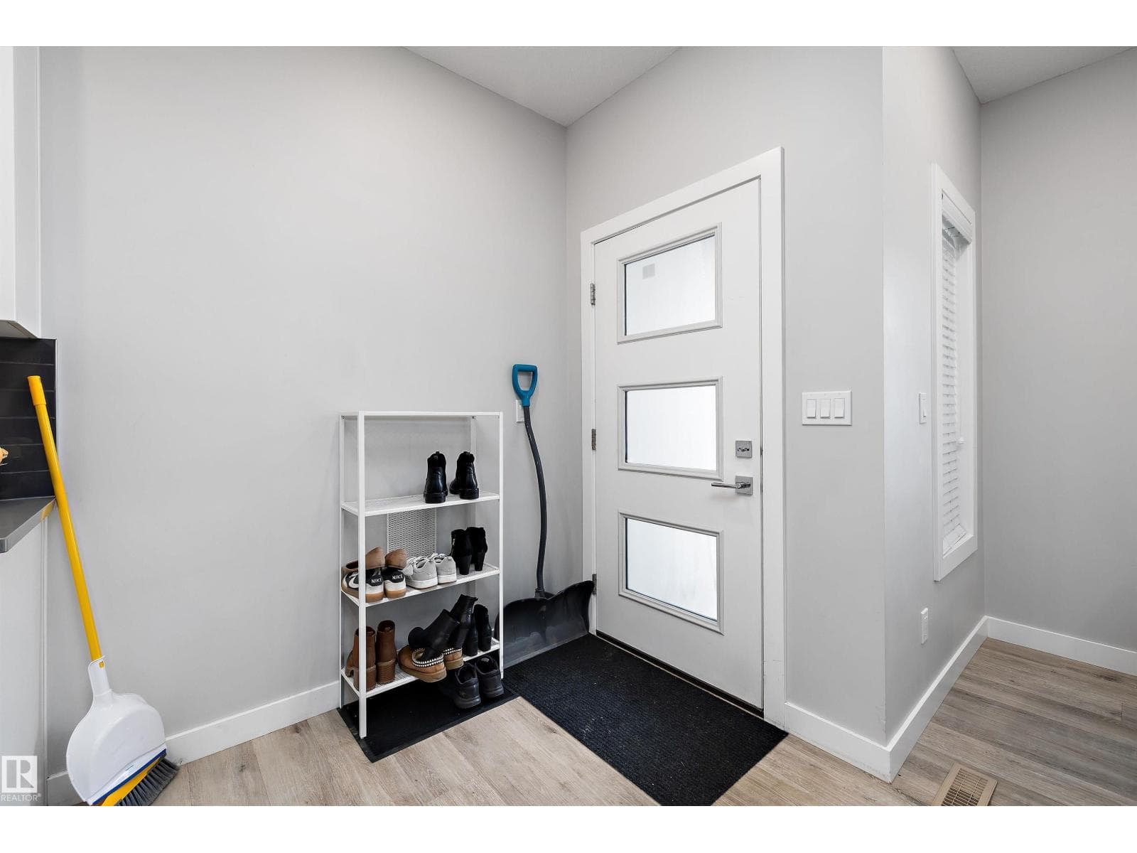 7419 106 ST NW — photo 3