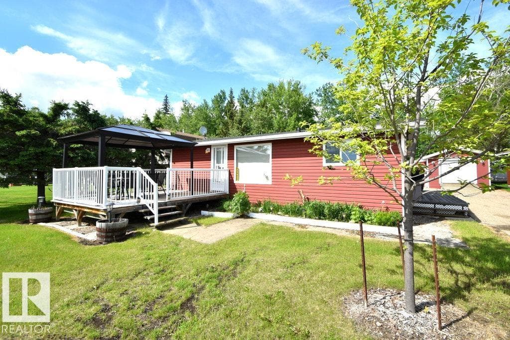 1214 Birch Cres. (Skeleton Lake)