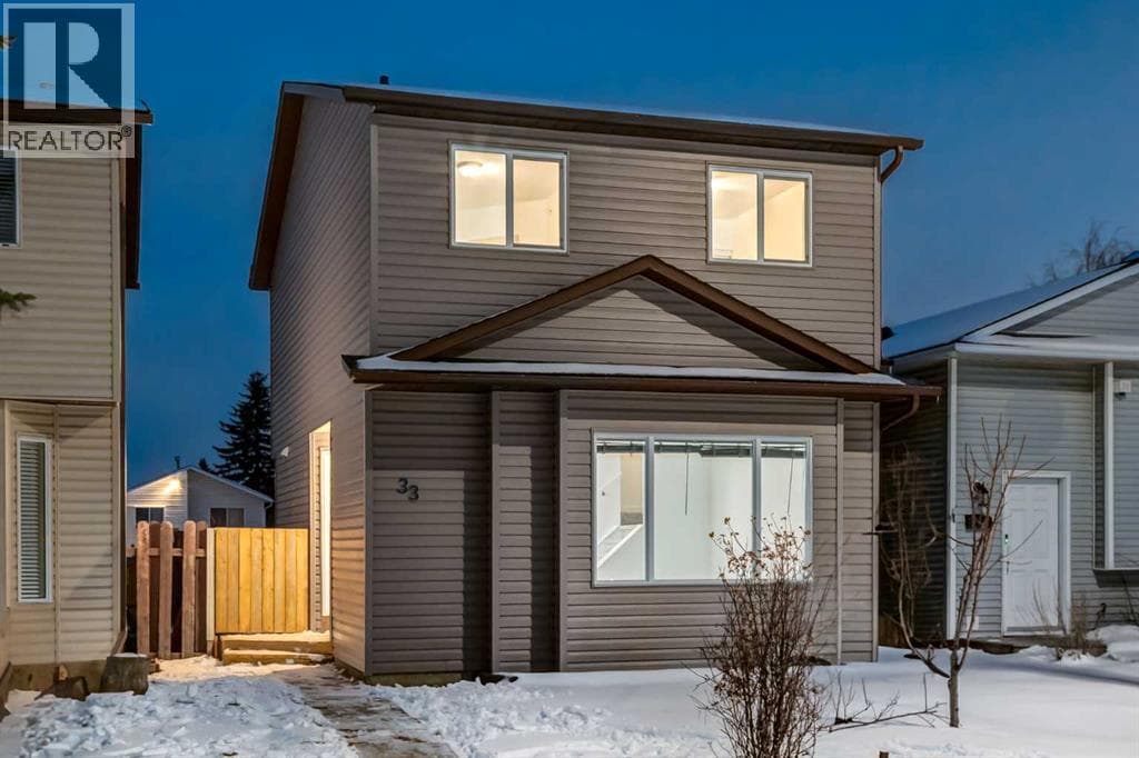 33 Martindale Court NE — photo 2