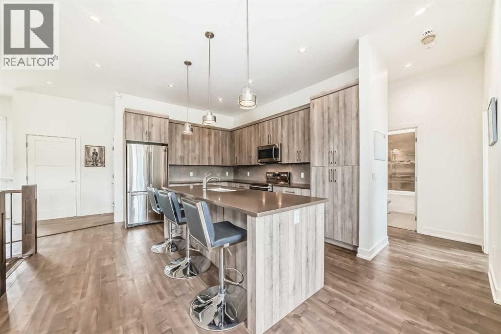 409 Edward Avenue NW — photo 4