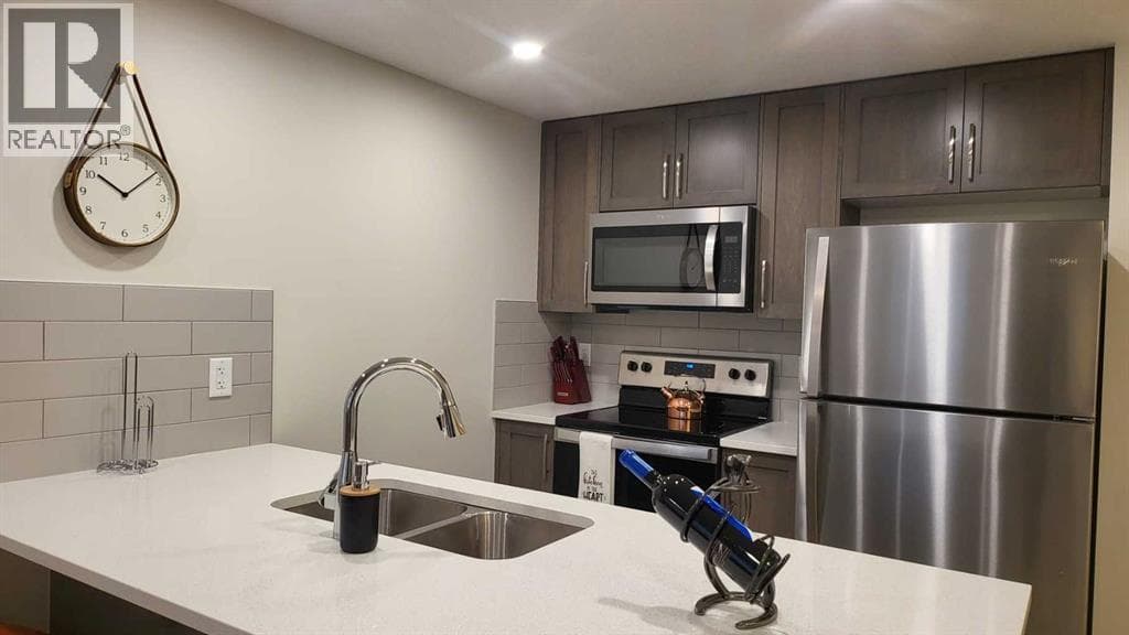 317, 260 Rowley Way NW — photo 3