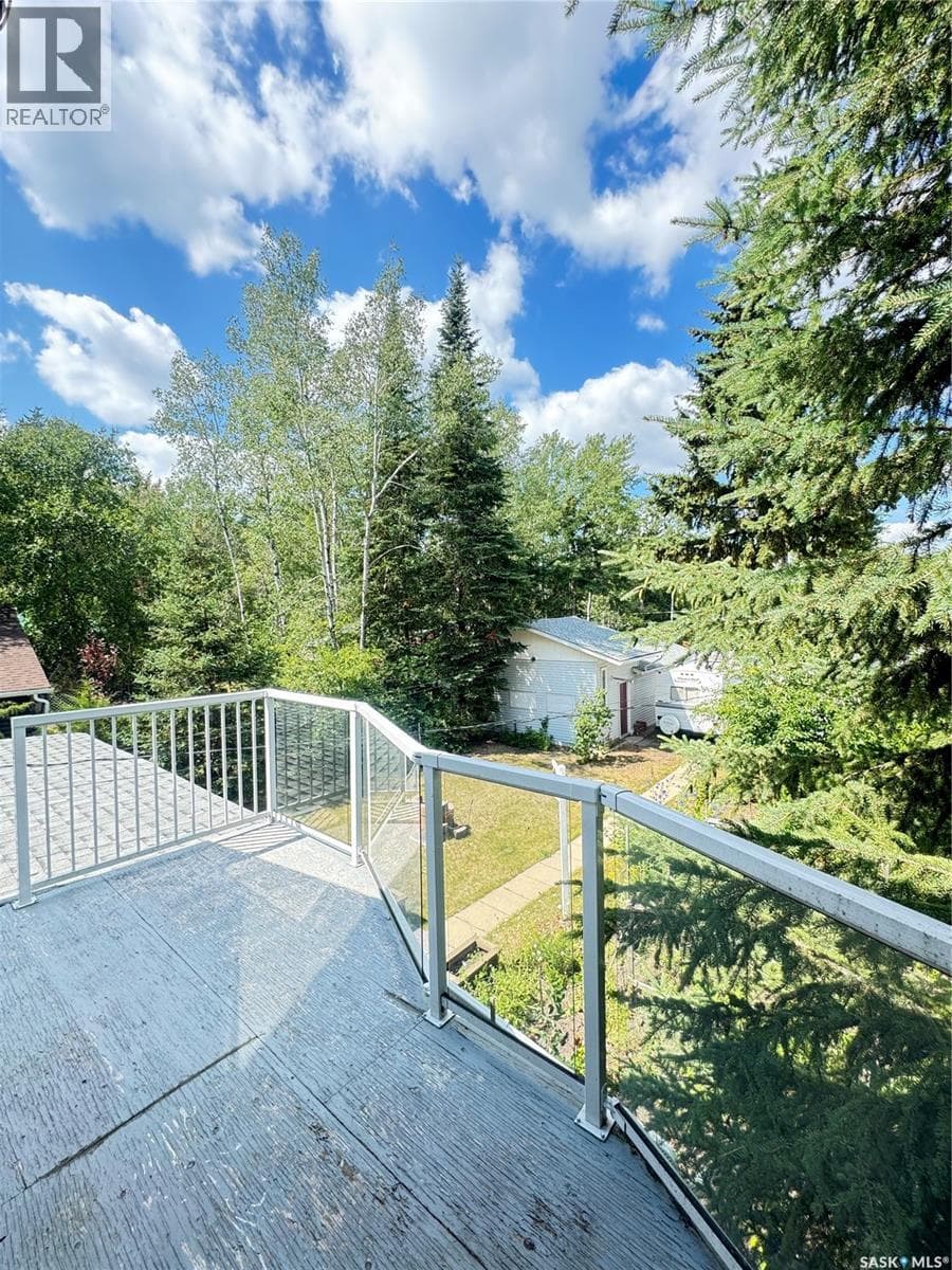308 Francis AVENUE — photo 4