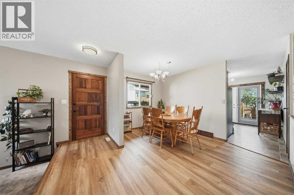 55 Nyman Crescent — photo 5