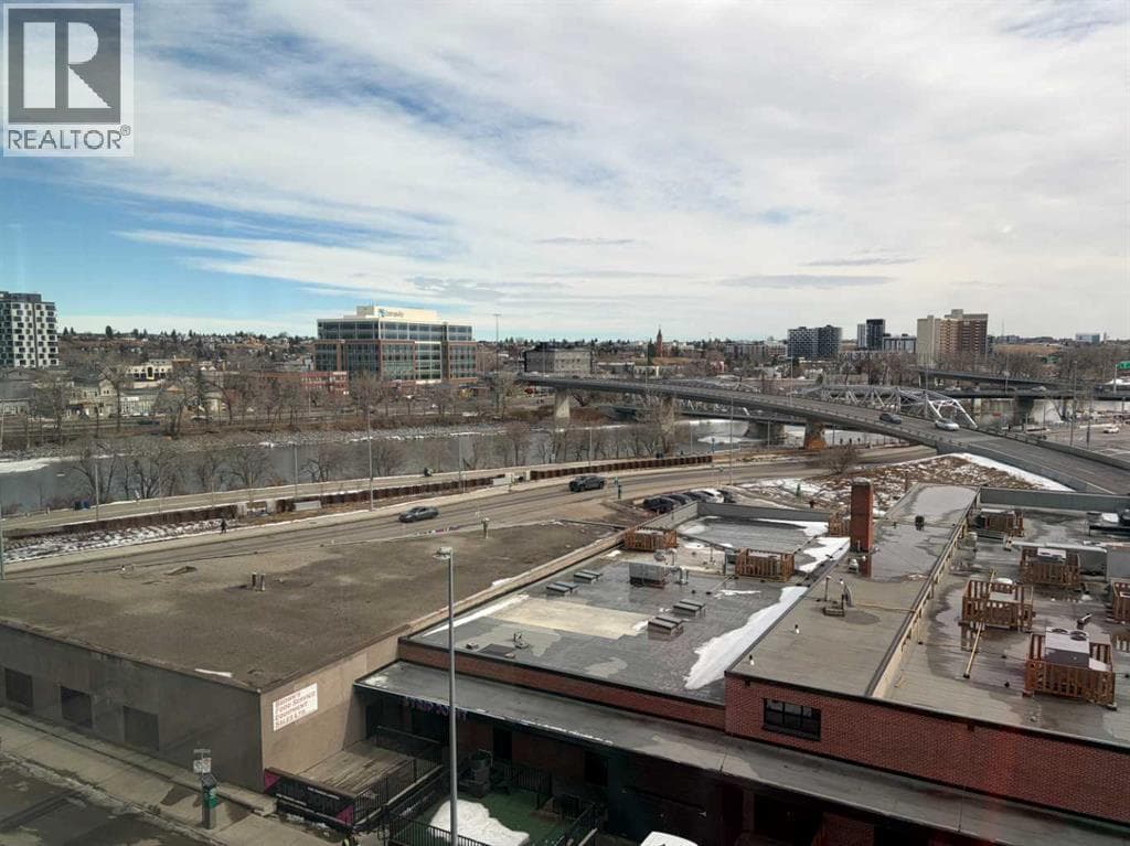 603, 325 3 Street SE — photo 4