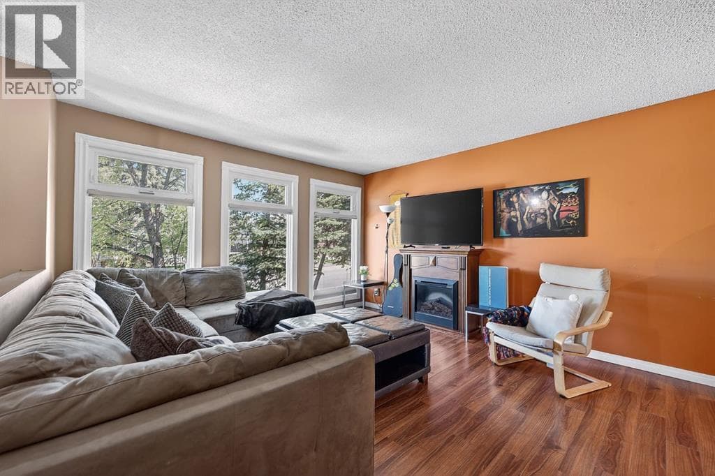 408 Rundleville Place NE — photo 4