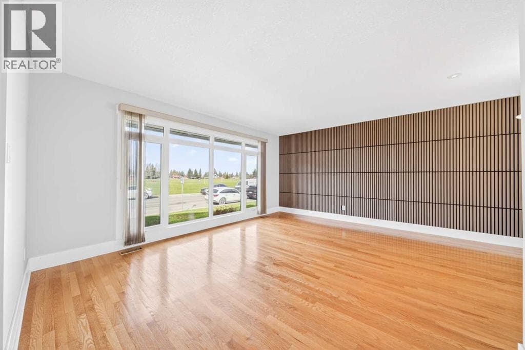 1728 Lake Bonavista Drive SE — photo 5