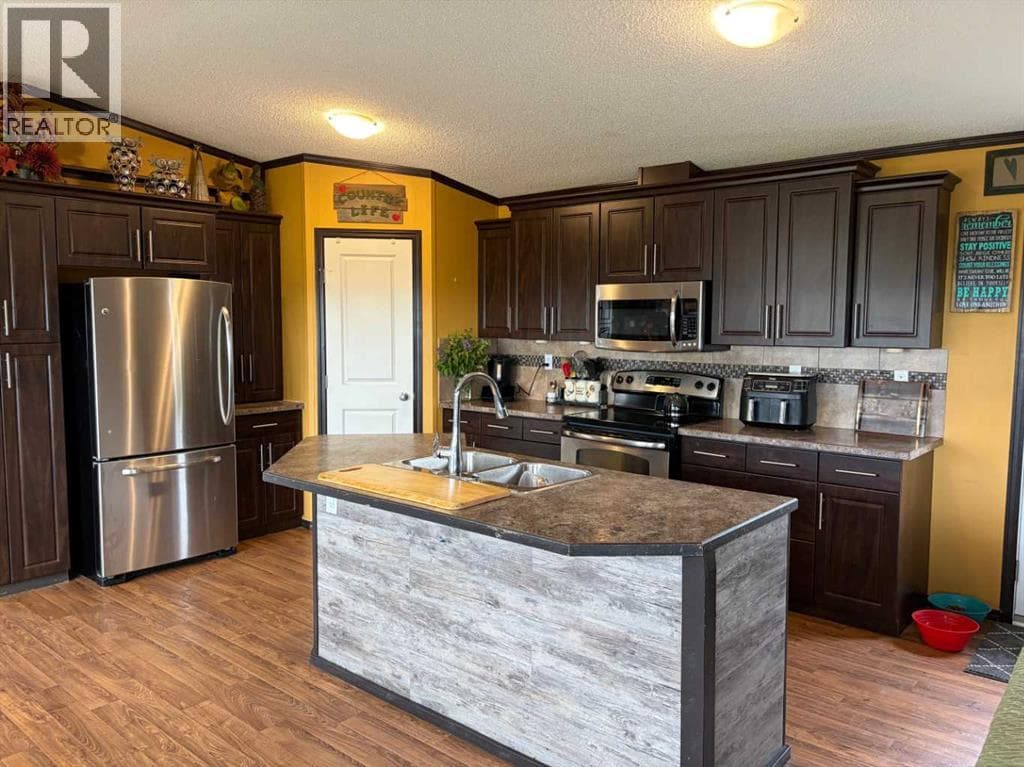 63072 Township Road 733.3 — photo 5