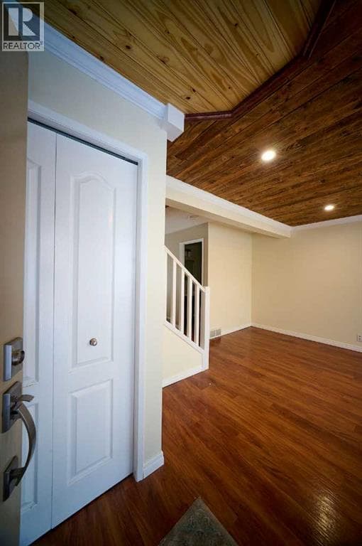 30, 380 Bermuda Drive NW — photo 2