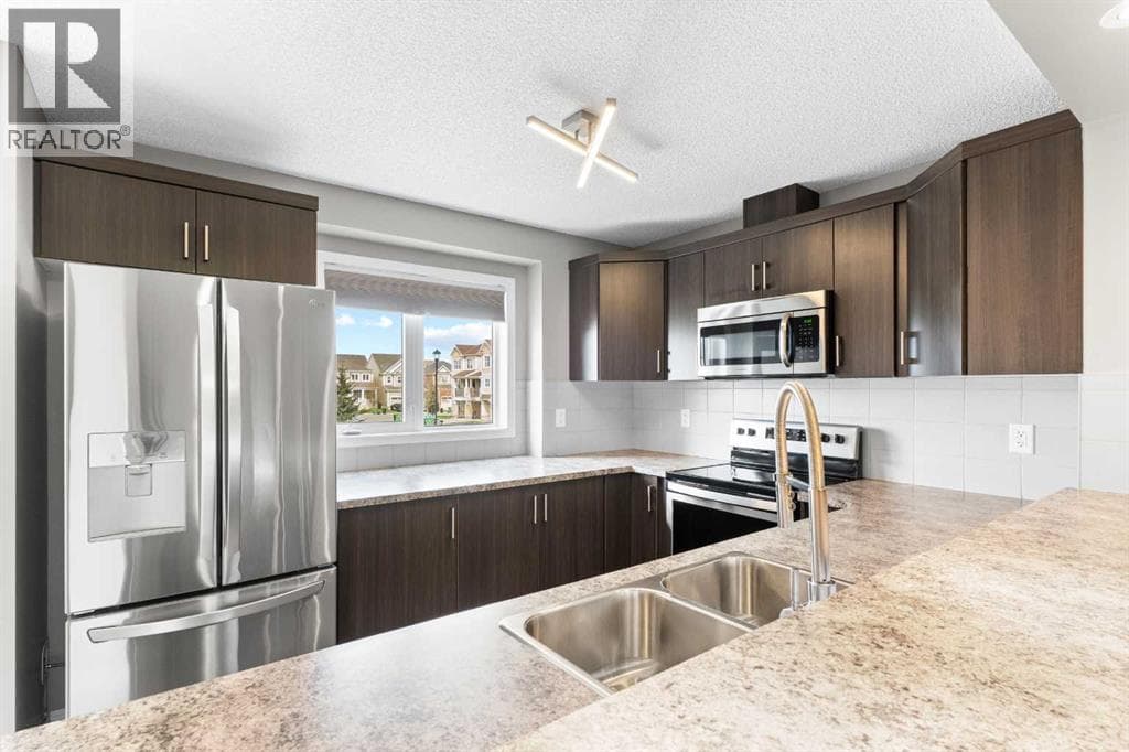 132 Windford Grove SW — photo 5