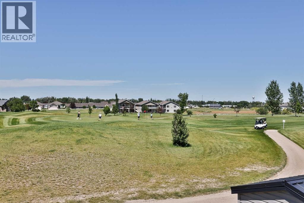 714 Fairways Drive — photo 3