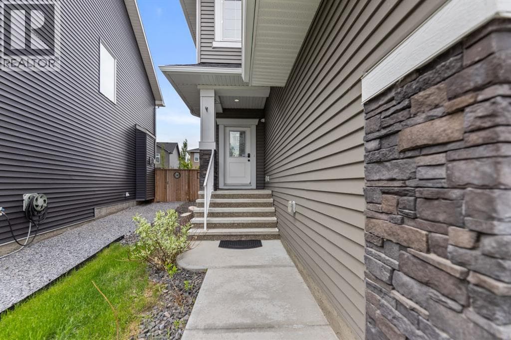 265 Sandpiper Boulevard — photo 4