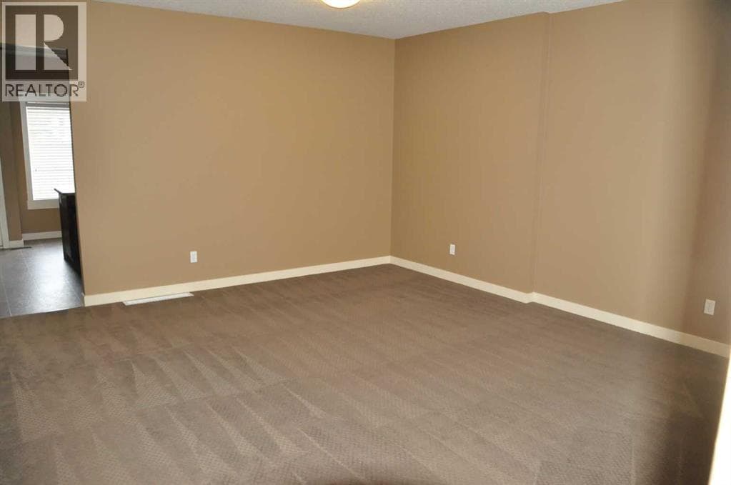 233 Rainbow Falls Drive — photo 4