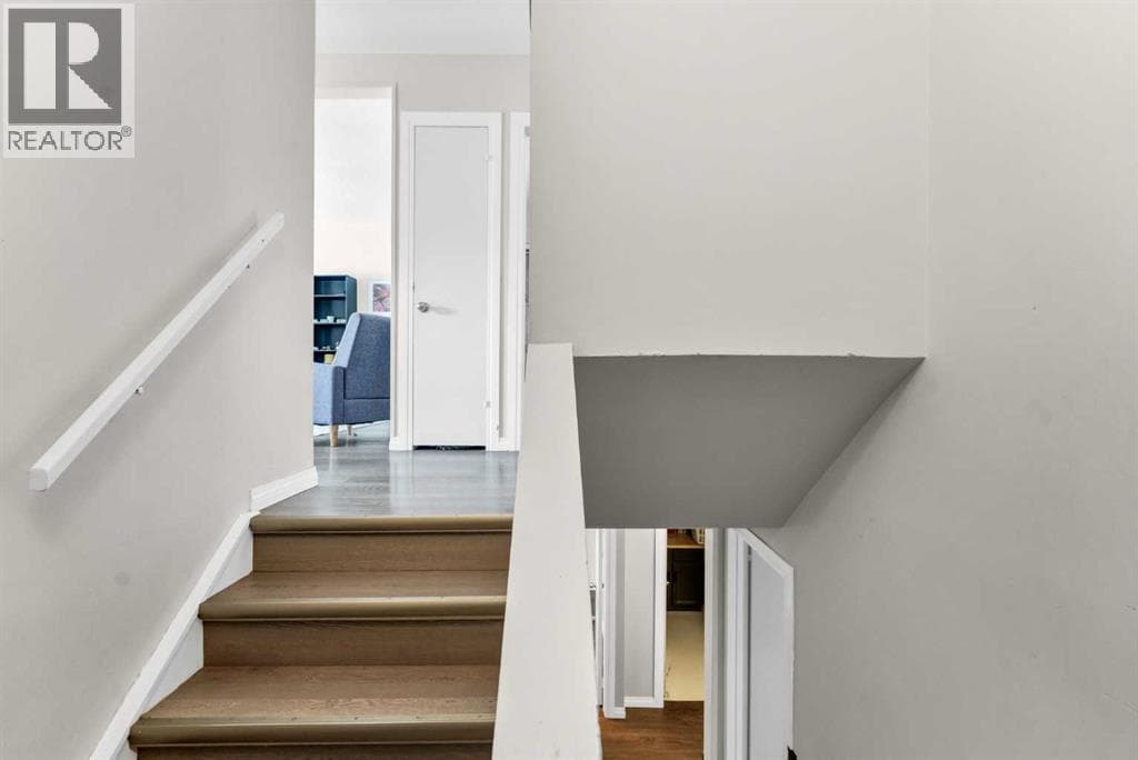 2257 Upland Drive SE — photo 4