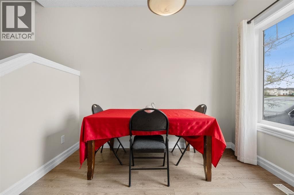 27 Bridleridge View SW — photo 5